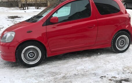 Toyota Vitz, 2000 год, 700 000 рублей, 2 фотография