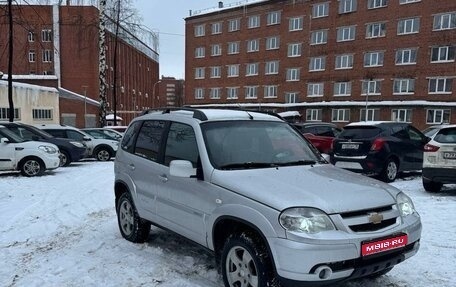 Chevrolet Niva I рестайлинг, 2011 год, 550 000 рублей, 1 фотография