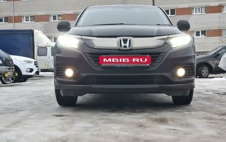 Honda Vezel, 2020 год, 2 360 000 рублей, 4 фотография