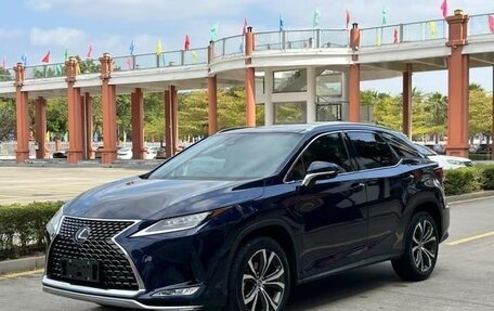 Lexus RX IV рестайлинг, 2021 год, 5 200 000 рублей, 4 фотография