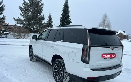 Cadillac Escalade V, 2022 год, 20 000 000 рублей, 6 фотография