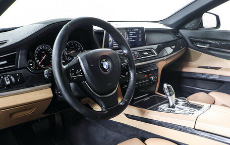 BMW 7 серия, 2013 год, 2 379 000 рублей, 16 фотография