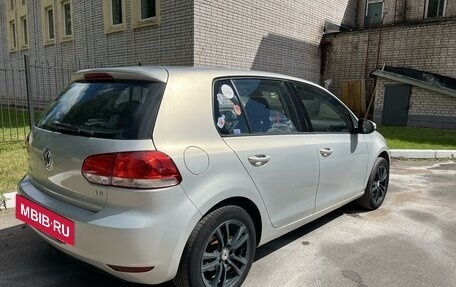 Volkswagen Golf VI, 2011 год, 870 000 рублей, 3 фотография