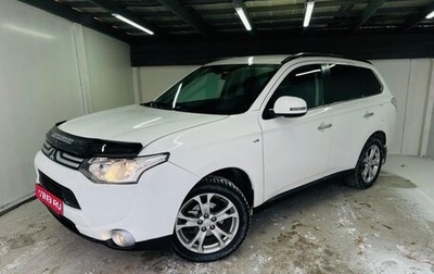 Mitsubishi Outlander III рестайлинг 3, 2014 год, 1 660 000 рублей, 1 фотография