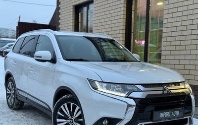 Mitsubishi Outlander III рестайлинг 3, 2019 год, 2 499 900 рублей, 1 фотография