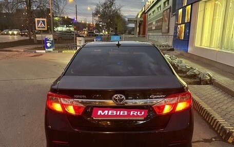 Toyota Camry, 2012 год, 1 390 000 рублей, 3 фотография