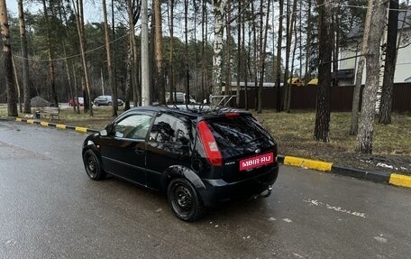 Ford Fiesta, 2005 год, 320 000 рублей, 4 фотография