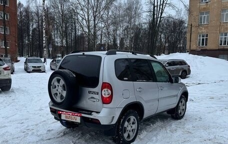 Chevrolet Niva I рестайлинг, 2011 год, 550 000 рублей, 7 фотография