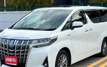 Toyota Alphard III, 2021 год, 3 590 000 рублей, 3 фотография