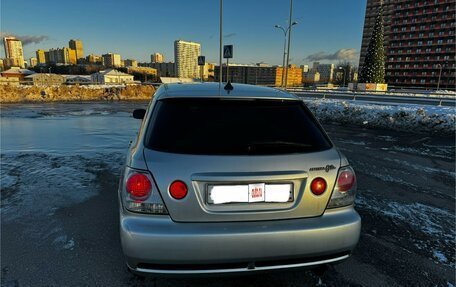 Toyota Altezza, 2001 год, 1 200 000 рублей, 4 фотография