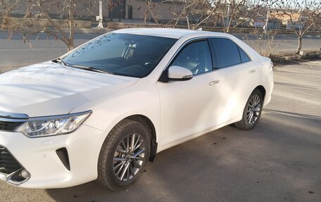 Toyota Camry, 2014 год, 2 300 000 рублей, 3 фотография