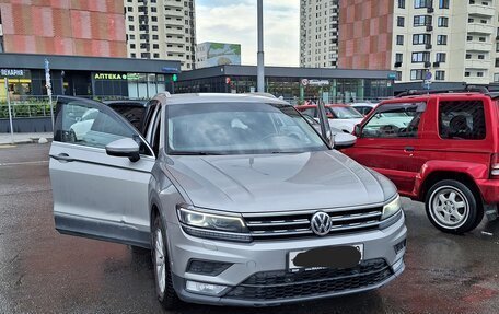 Volkswagen Tiguan II, 2017 год, 2 300 000 рублей, 4 фотография