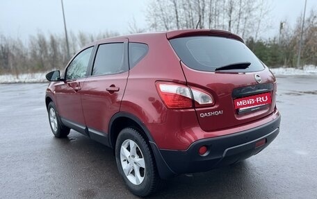 Nissan Qashqai, 2010 год, 900 000 рублей, 3 фотография