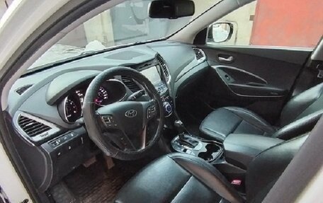 Hyundai Santa Fe III рестайлинг, 2012 год, 1 895 000 рублей, 7 фотография