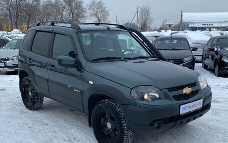 Chevrolet Niva I рестайлинг, 2018 год, 780 000 рублей, 3 фотография