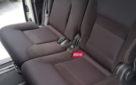 Nissan Serena III, 2010 год, 1 100 000 рублей, 8 фотография