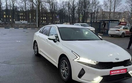 KIA K5, 2021 год, 2 300 000 рублей, 8 фотография