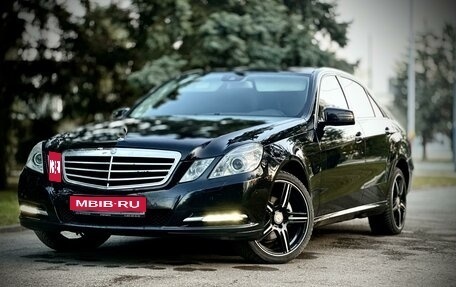 Mercedes-Benz E-Класс, 2012 год, 1 799 000 рублей, 1 фотография