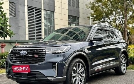 Ford Explorer VI, 2024 год, 7 100 000 рублей, 2 фотография