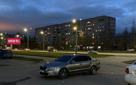 Skoda Superb III рестайлинг, 2009 год, 750 000 рублей, 8 фотография