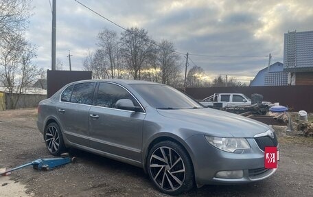 Skoda Superb III рестайлинг, 2009 год, 750 000 рублей, 9 фотография