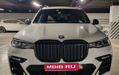 BMW X7, 2021 год, 11 800 000 рублей, 15 фотография