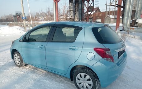 Toyota Vitz, 2015 год, 960 000 рублей, 8 фотография