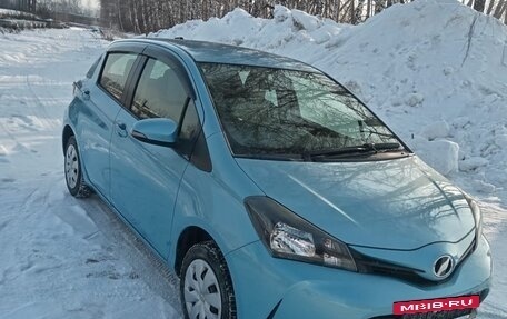 Toyota Vitz, 2015 год, 960 000 рублей, 6 фотография