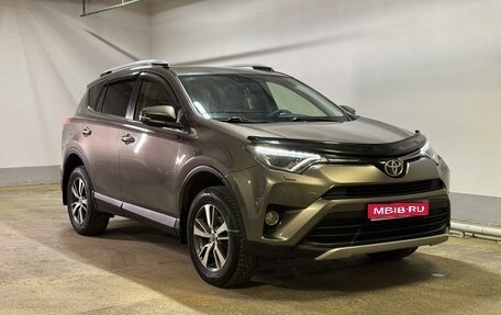 Toyota RAV4, 2015 год, 2 700 000 рублей, 1 фотография