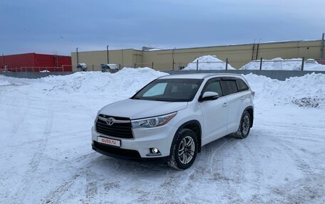 Toyota Highlander III, 2014 год, 2 999 000 рублей, 2 фотография