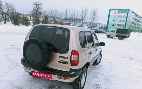 Chevrolet Niva I рестайлинг, 2004 год, 292 000 рублей, 5 фотография