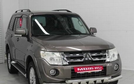 Mitsubishi Pajero IV, 2011 год, 2 250 000 рублей, 3 фотография