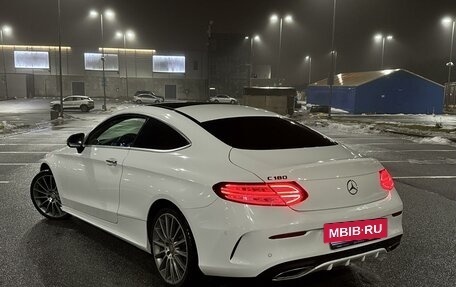 Mercedes-Benz C-Класс, 2016 год, 3 099 999 рублей, 12 фотография