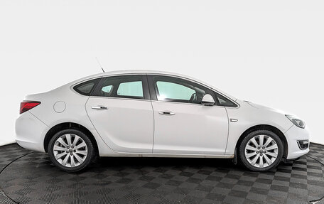 Opel Astra J, 2013 год, 950 000 рублей, 4 фотография