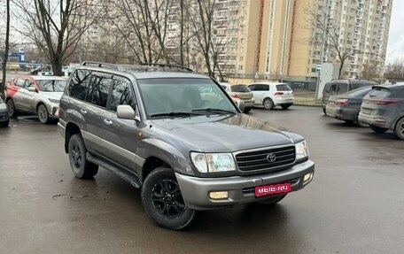 Toyota Land Cruiser 100 рестайлинг 2, 1999 год, 1 700 000 рублей, 1 фотография