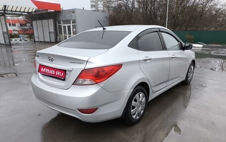 Hyundai Solaris II рестайлинг, 2011 год, 770 000 рублей, 1 фотография