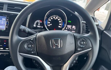 Honda Fit III, 2019 год, 1 390 000 рублей, 9 фотография