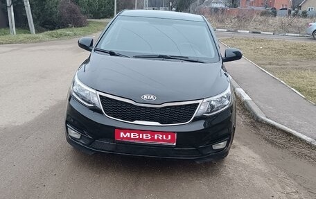 KIA Rio III рестайлинг, 2015 год, 1 014 000 рублей, 1 фотография