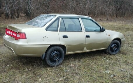 Daewoo Nexia I рестайлинг, 2008 год, 147 000 рублей, 3 фотография