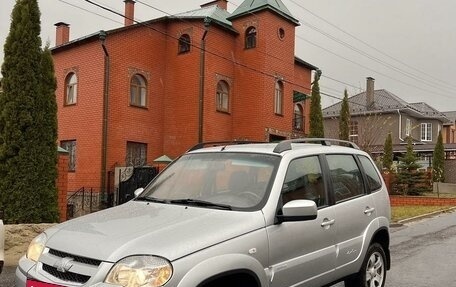 Chevrolet Niva I рестайлинг, 2012 год, 750 000 рублей, 1 фотография