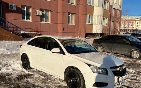 Chevrolet Cruze II, 2012 год, 580 000 рублей, 3 фотография