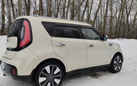 KIA Soul II рестайлинг, 2019 год, 2 000 000 рублей, 7 фотография