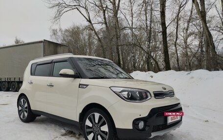 KIA Soul II рестайлинг, 2019 год, 2 000 000 рублей, 5 фотография