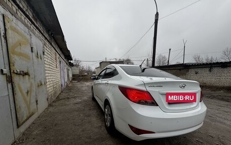 Hyundai Solaris II рестайлинг, 2015 год, 1 250 000 рублей, 6 фотография