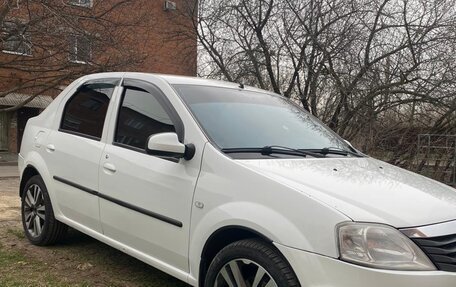 Renault Logan I, 2013 год, 600 000 рублей, 2 фотография