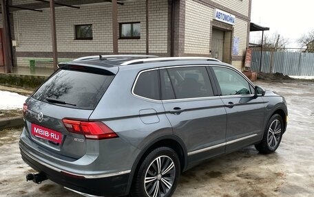 Volkswagen Tiguan II, 2019 год, 3 630 000 рублей, 5 фотография