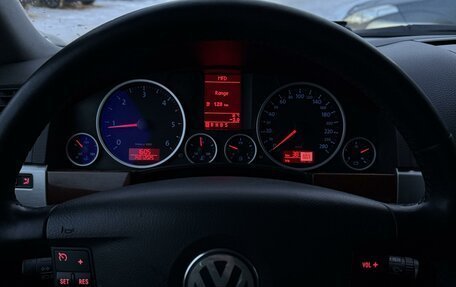 Volkswagen Touareg III, 2008 год, 1 350 000 рублей, 18 фотография