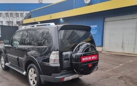 Mitsubishi Pajero IV, 2007 год, 1 750 000 рублей, 2 фотография