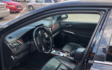 Toyota Camry, 2014 год, 1 830 000 рублей, 3 фотография