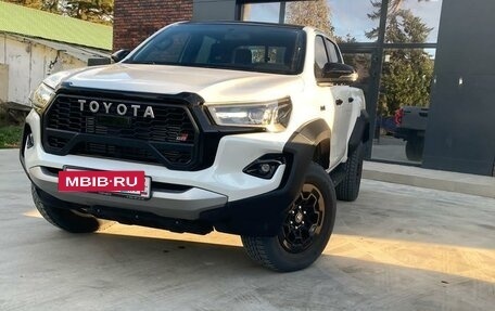 Toyota Hilux VIII, 2024 год, 7 500 000 рублей, 2 фотография